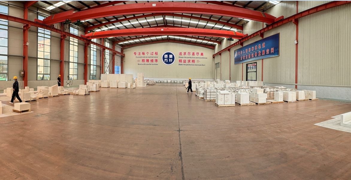 Henan Hongtai Kiln Refractory Co.,Ltd. производственная линия производителя
