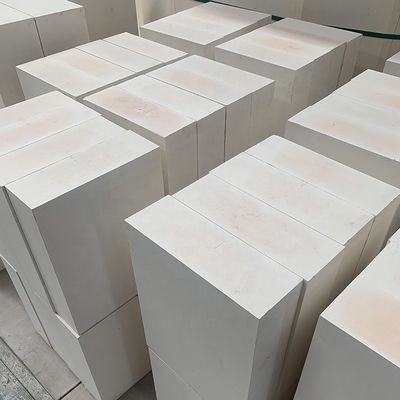 0.1-0.8 Содержание MgO AZS Сплавленный литой блок для производительности стеклянной печи