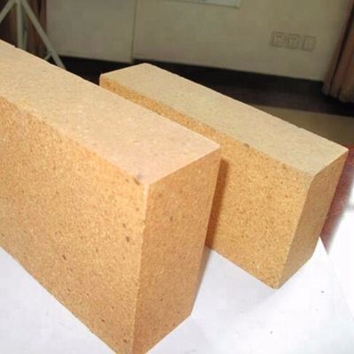Низкое содержание CaO кирпичи из глины в стандартных размерах 230x114x75 мм для огнеупорного строительства